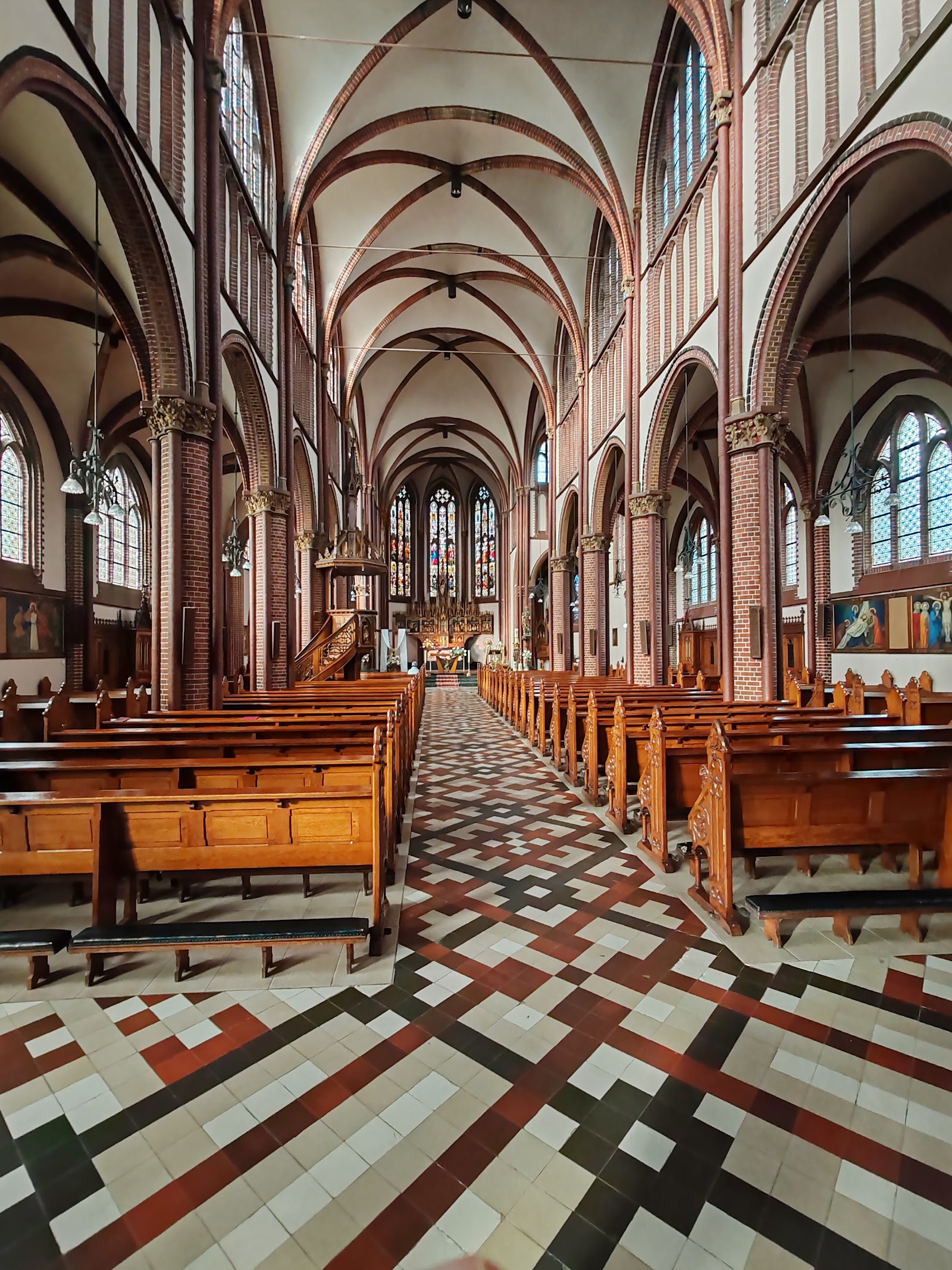 Sint-Pauluskerk⛪ in Vaals