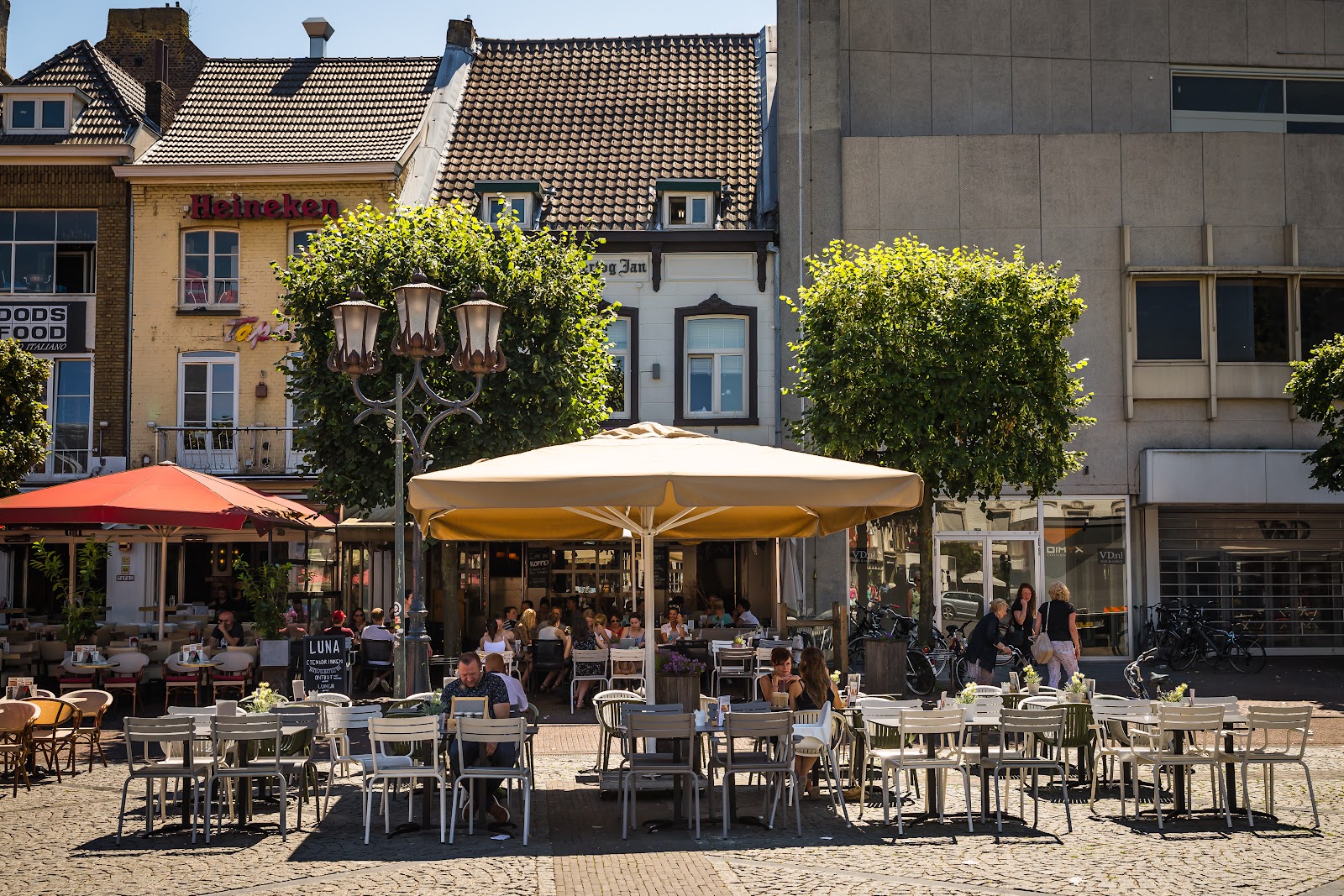 LUNA Eten & Drinken Sittard in Sittard — restaurant