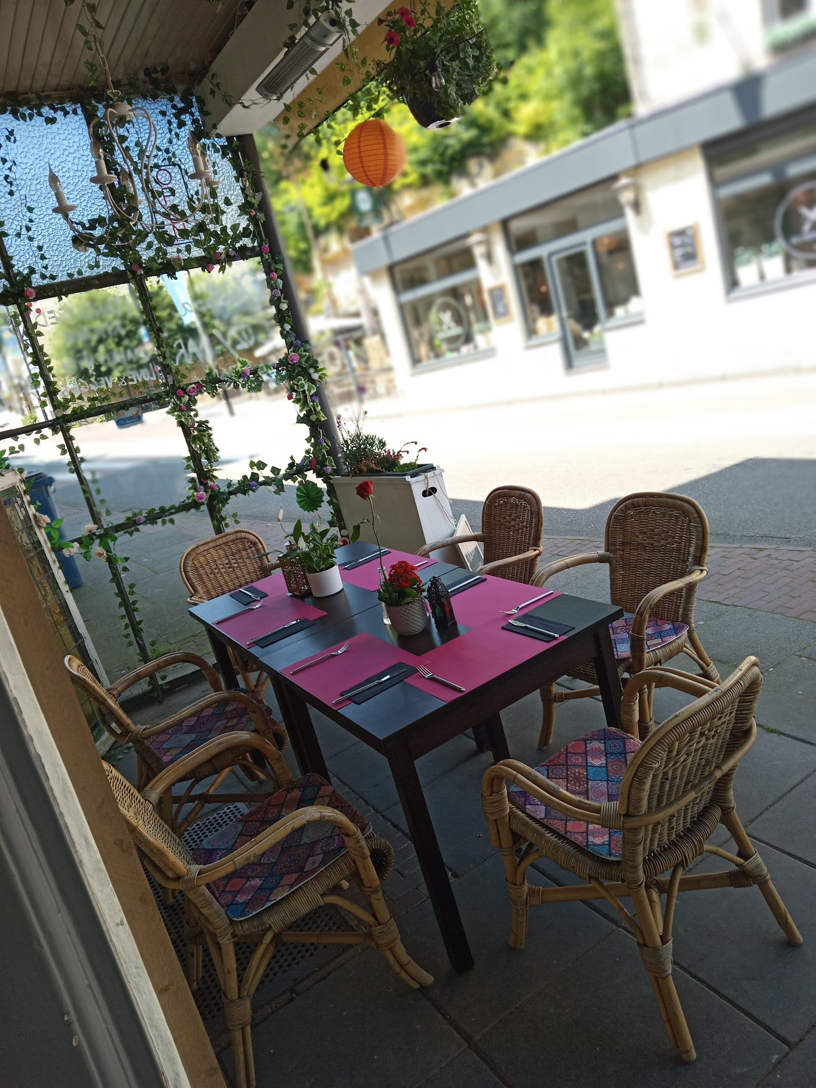 CHALAZA in Valkenburg — restaurant