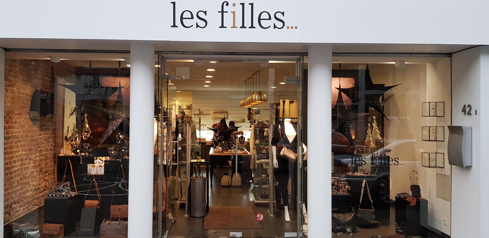 Les Filles in Visé