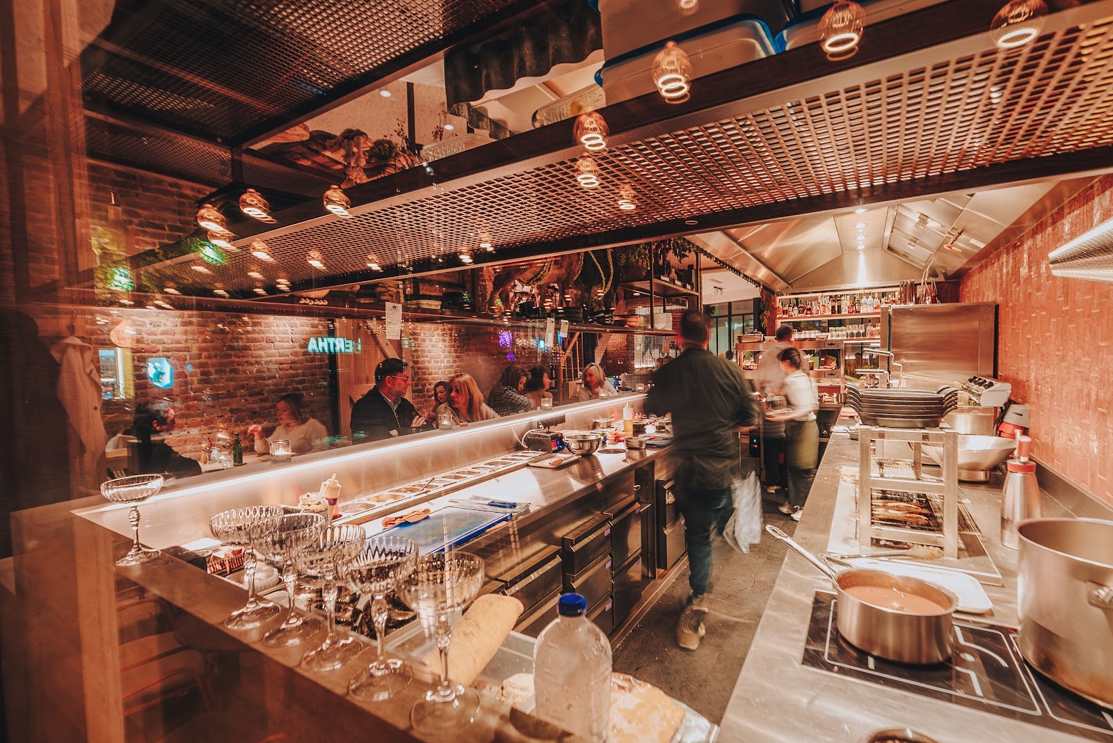 Lucy's Table in Sint-Truiden — restaurant
