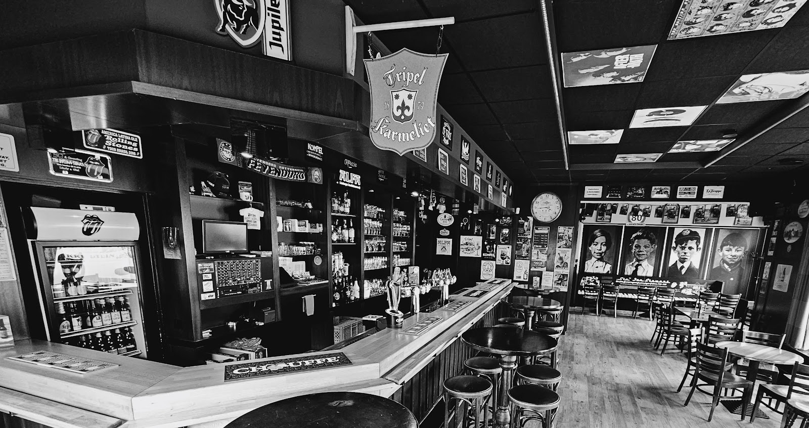 Café Zaal de Dikke Stein in Elsloo — bar