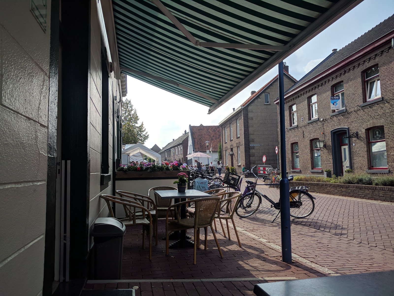 Lenny's ijs- en koffiesalon in Heel