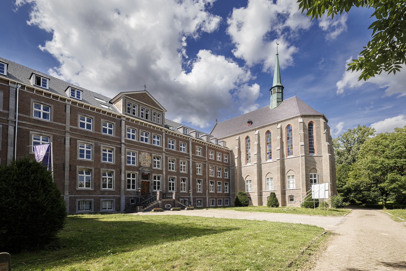 SEPHS Hotel in Sittard — hotel