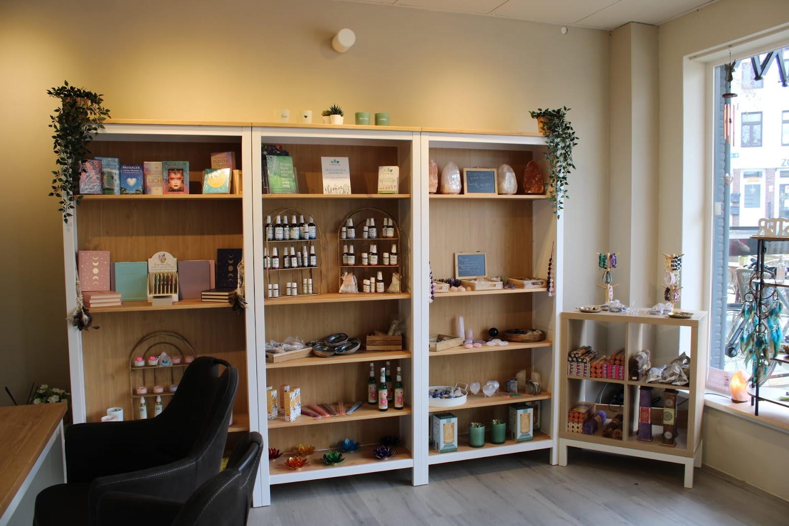 By Davina Massages & Exclusive Gifts in Valkenburg