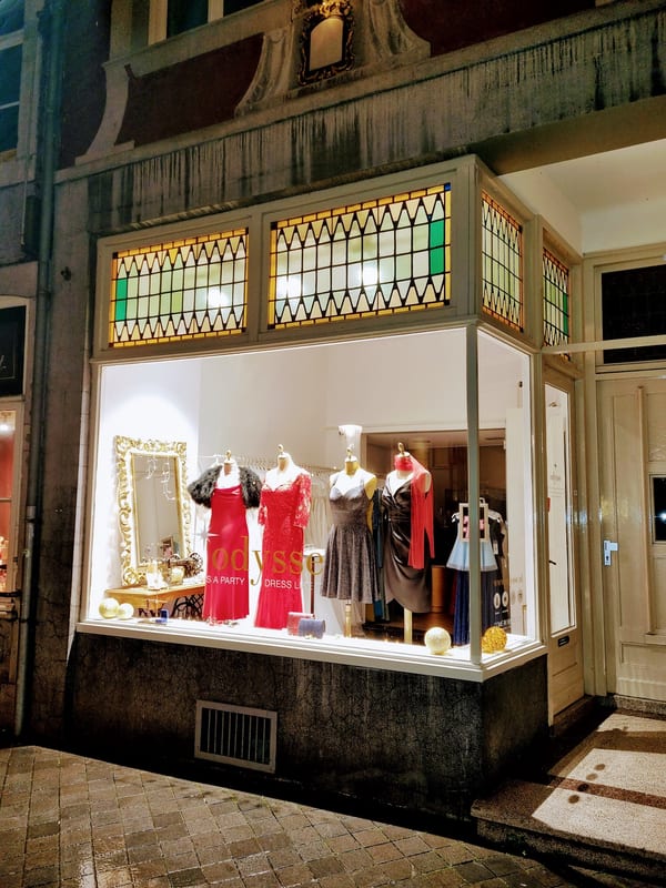 Odysse👗 in Winkelen