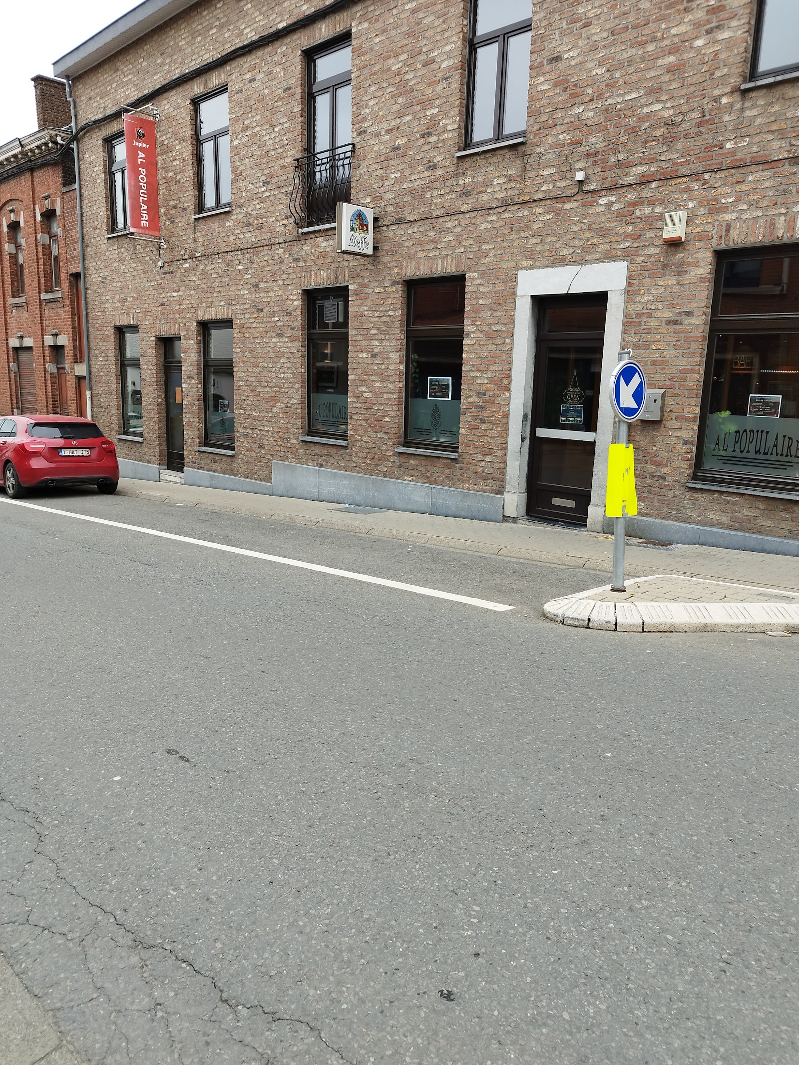 Al Populaire in Oupeye — café