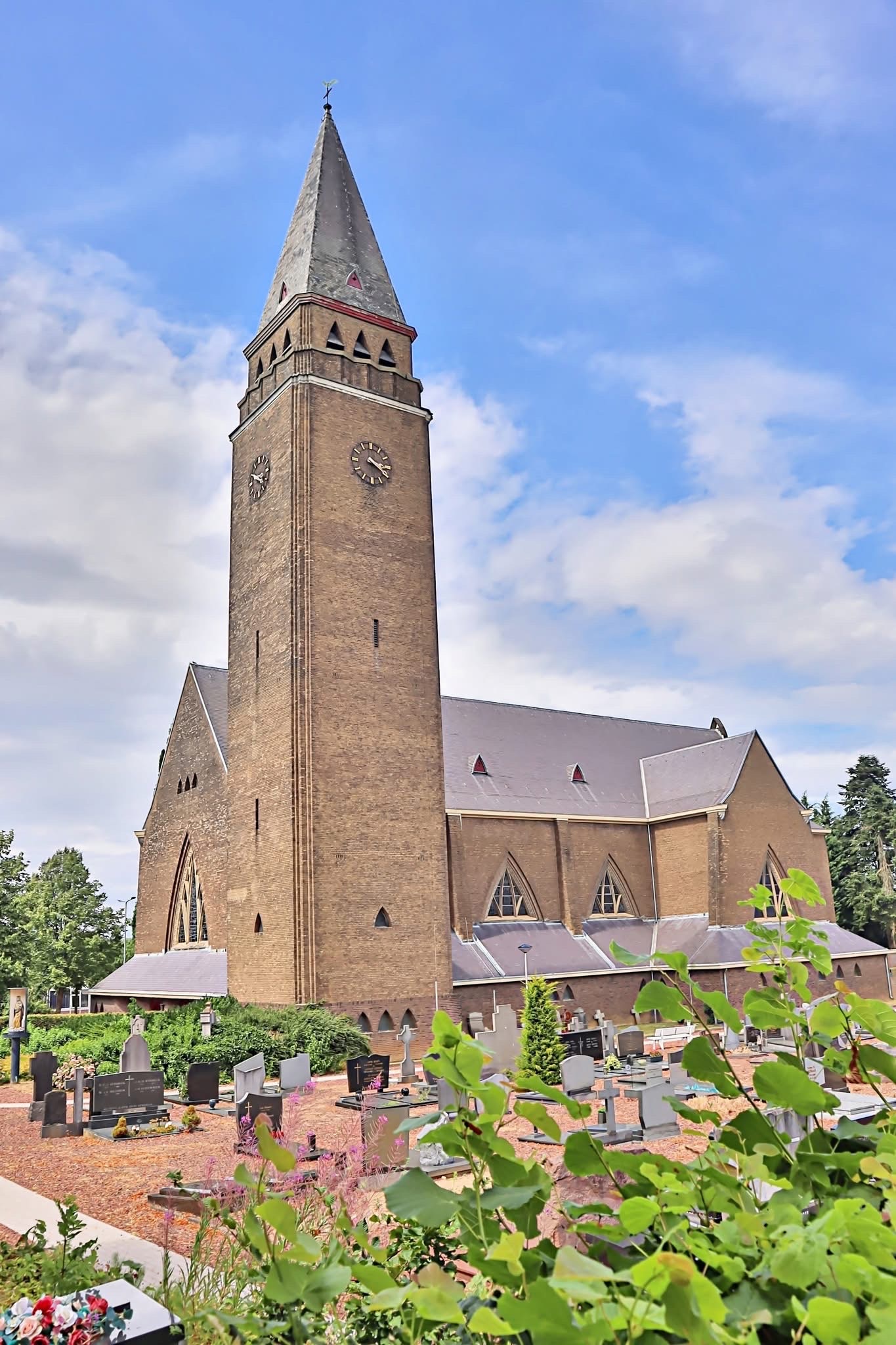 H.Pancratius Kerk Munstergeleen in Munstergeleen