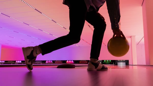 Bowlo Bowling, Pool & Lounge in Actief