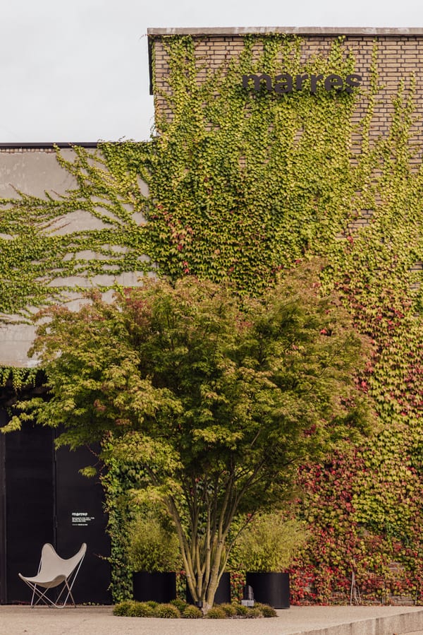 Marres — Experts in Design Furniture in Winkelen