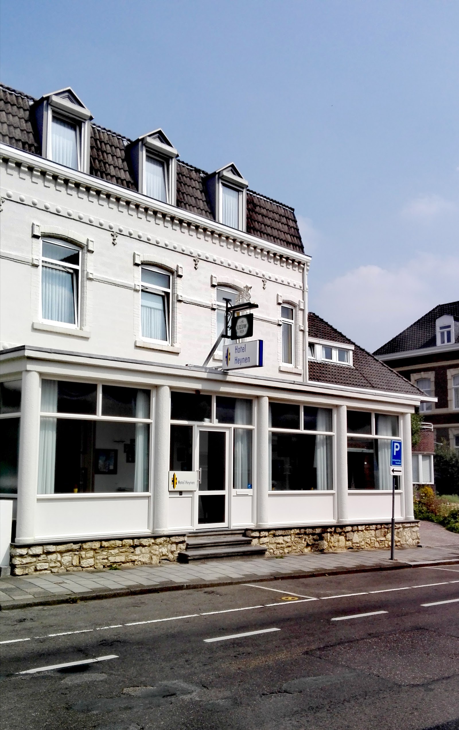 Hotel-Restaurant Heijnen Nightline in Valkenburg — hotel