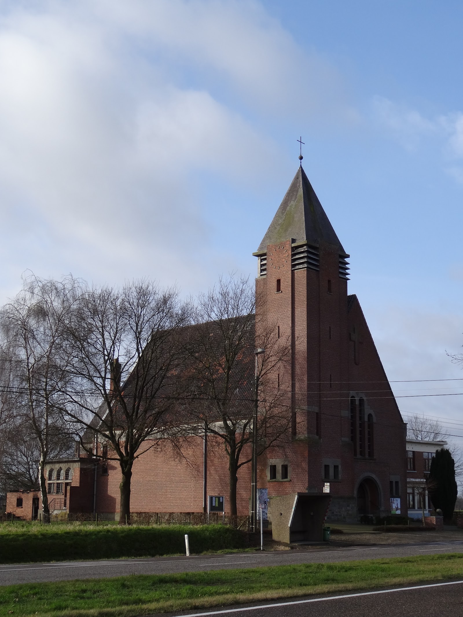 St. Lutgardis Kerk 't Hasselt in Bree