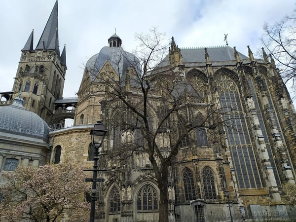 Aachen Cathedral in doen