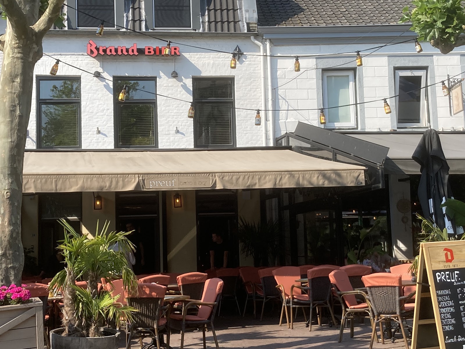 Restaurant Meerssen, Preuf - Bistro & Bar in Meerssen — restaurant