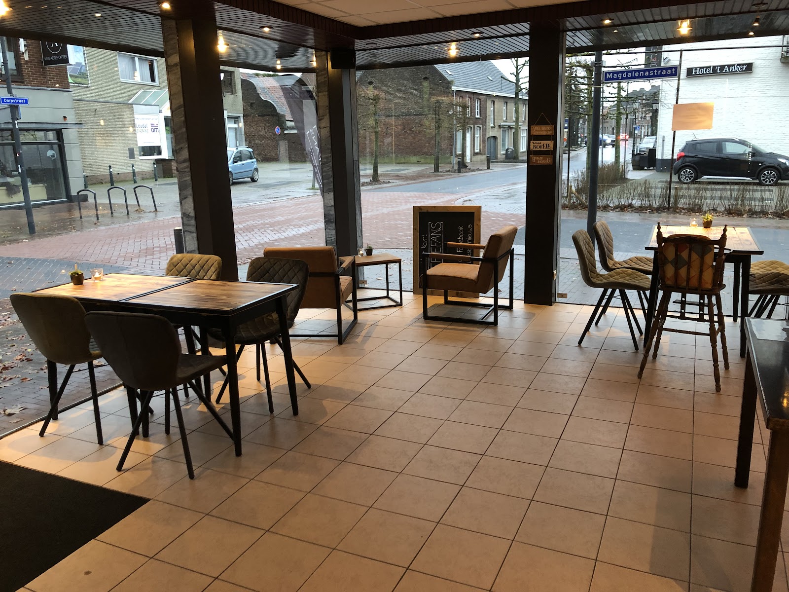 Koffiefans. Koffiebar & lunchroom. in Heythuysen — café