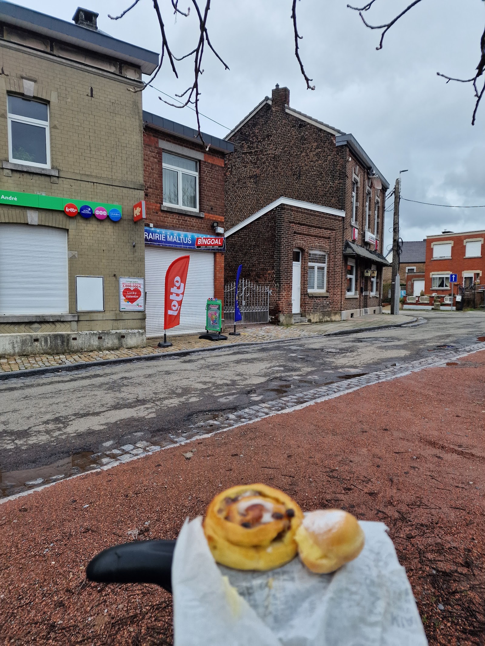Simple Et Bon in Blegny — bakkerij