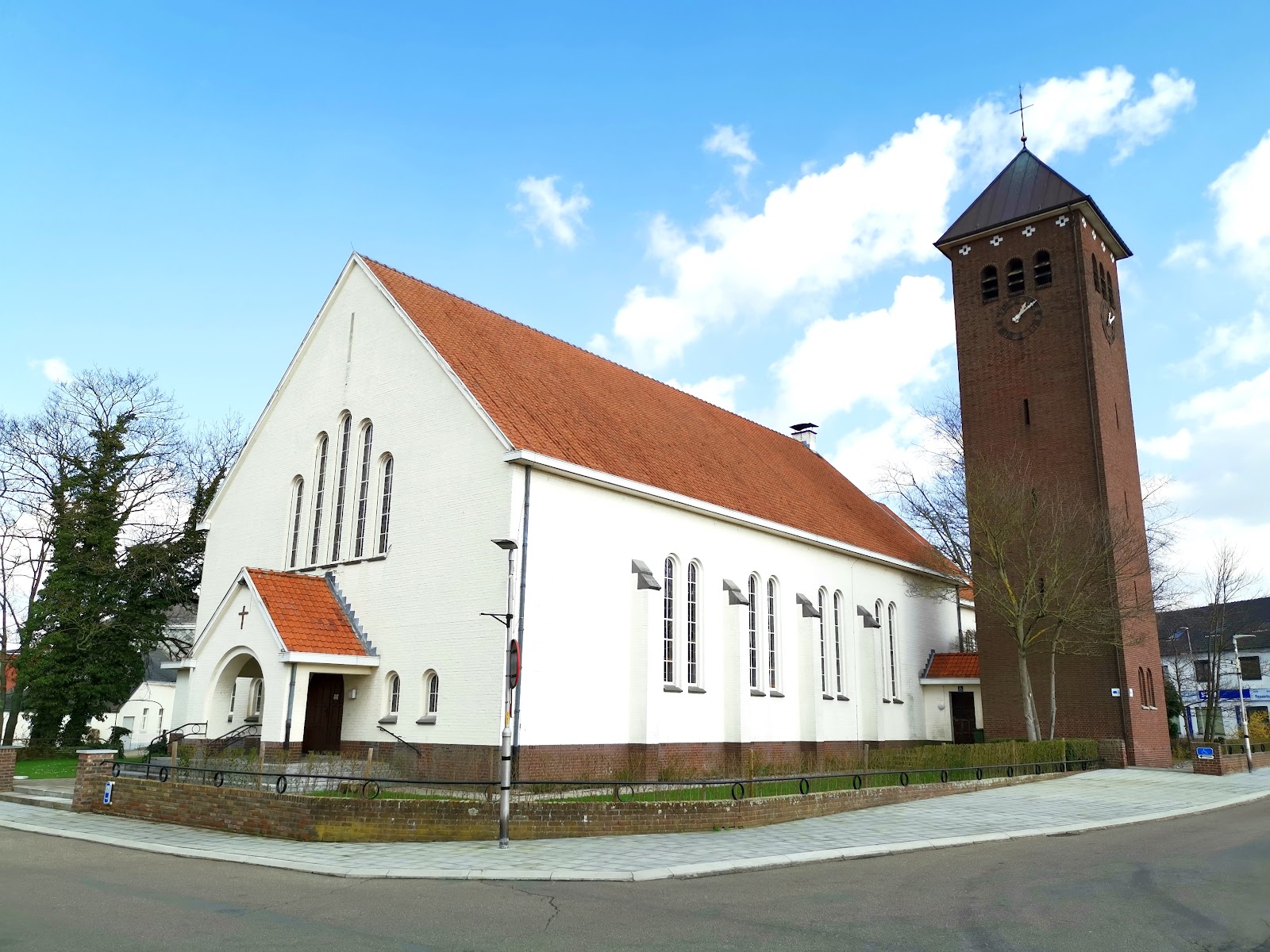 Onze-Lieve-Vrouw Onbevlekt Ontvangenkerk in Alken