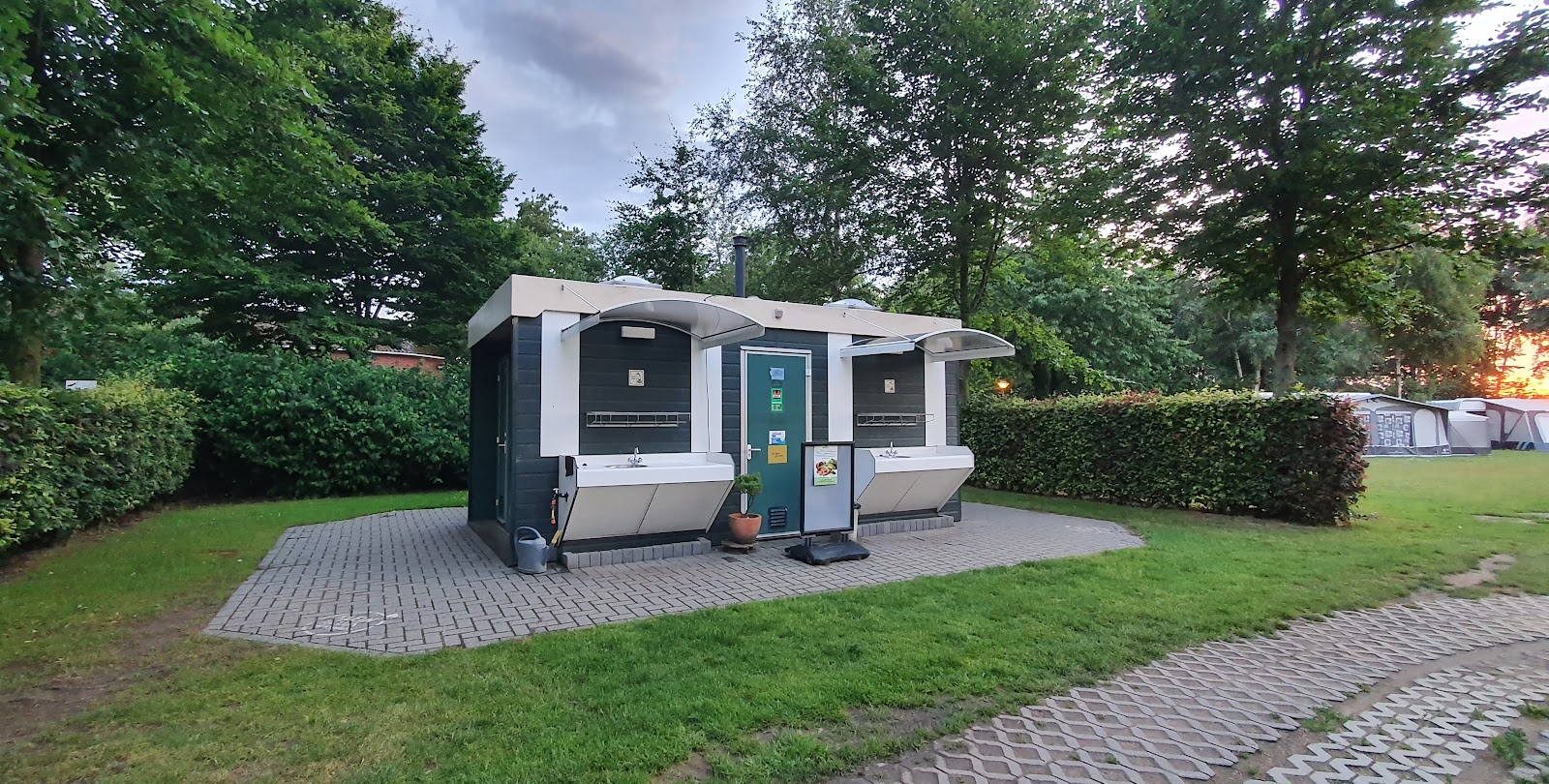 Camping Biej de Vogel in Montfort