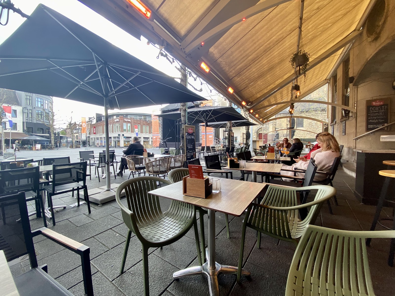 De Vrienden Heerlen in Heerlen — restaurant