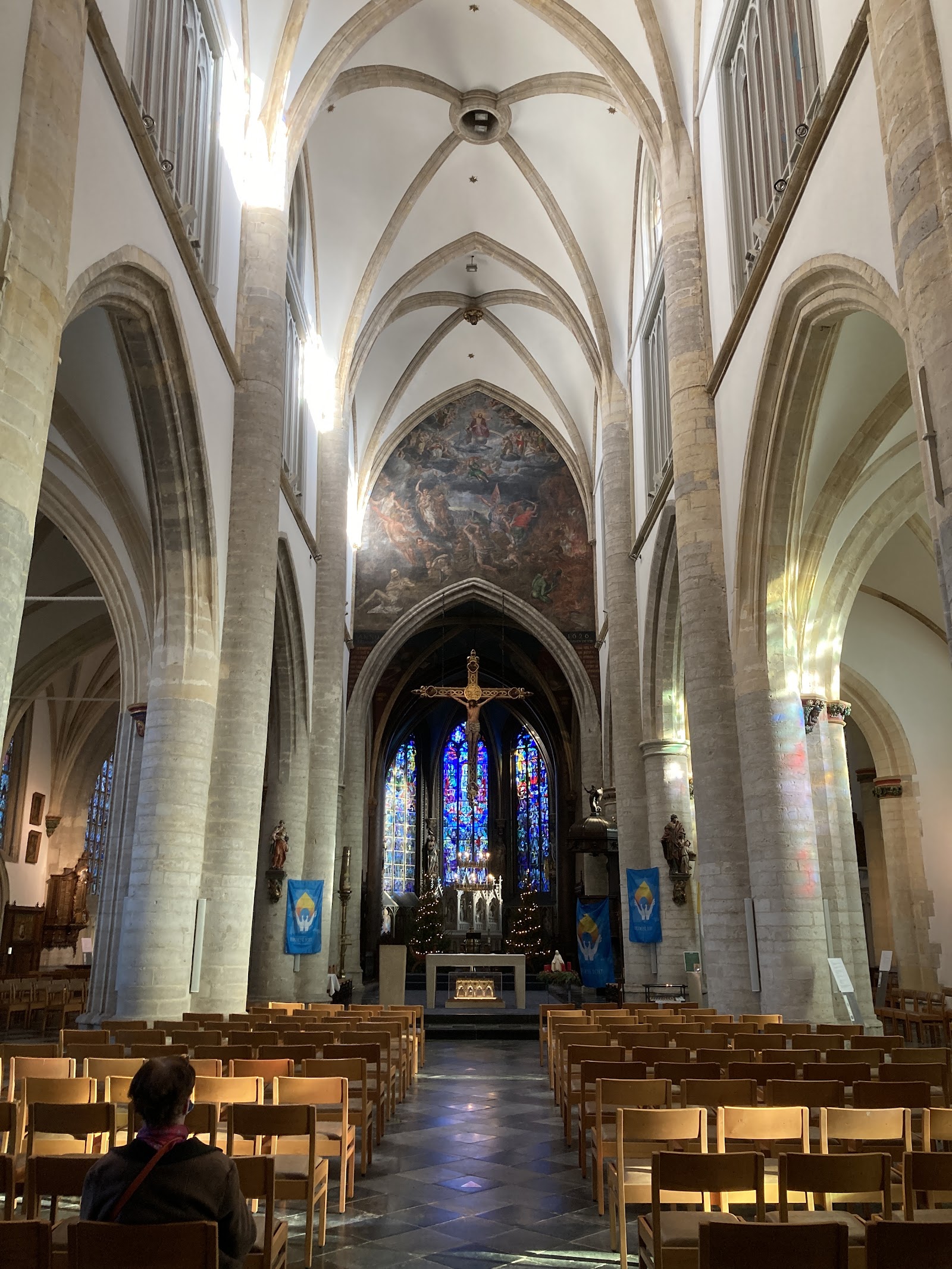 Onze-Lieve-Vrouwekerk in Sint-Truiden — attractie