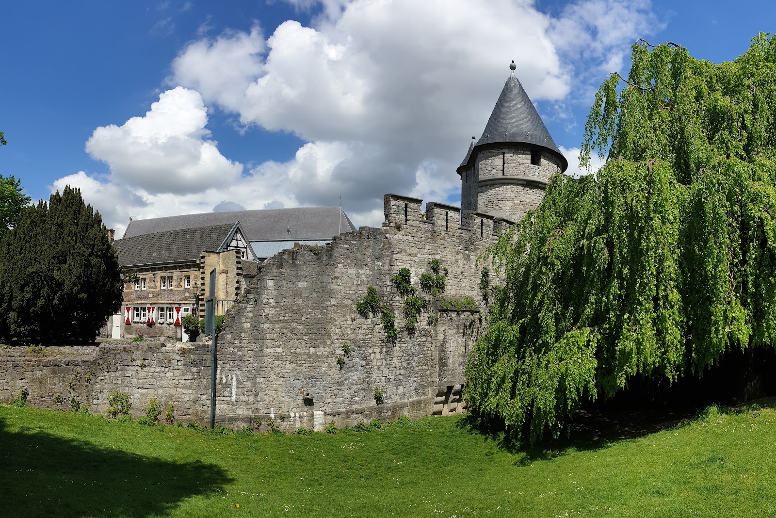 Pater Vincktoren in Maastricht — attractie