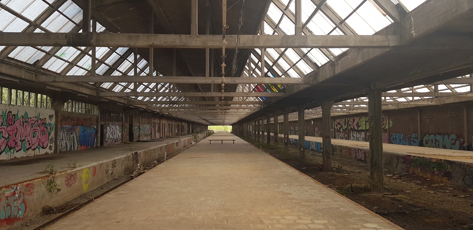 Verlaten station Montzen in Plombières — attractie