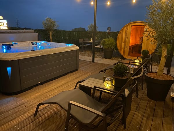 Wellness DOME Penthouse Privé sauna - Prive Wellness in Limburg. Privé Wellness met mogelijkheid tot exclusieve overnachting in Wellness