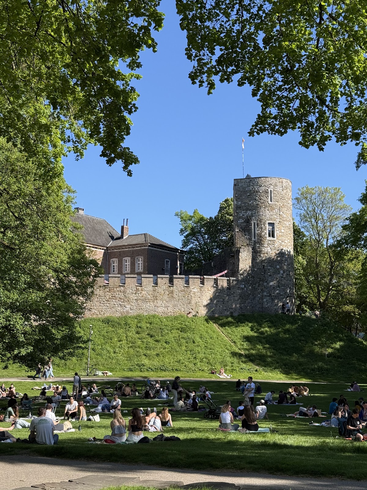 Frankenberger Park in Aachen — park