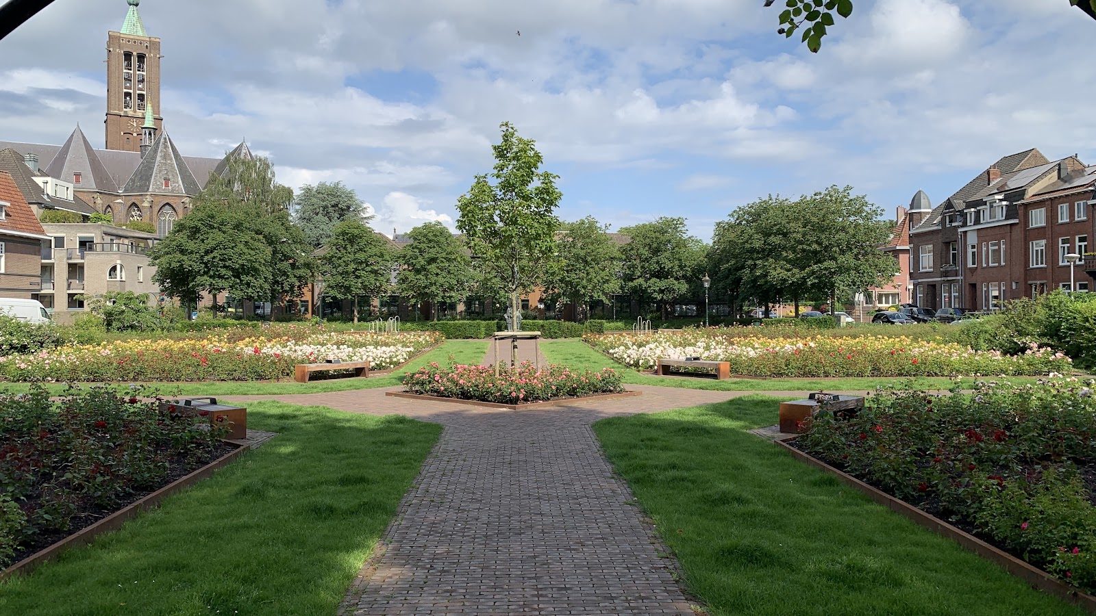 Het Rosarium in Venlo — park