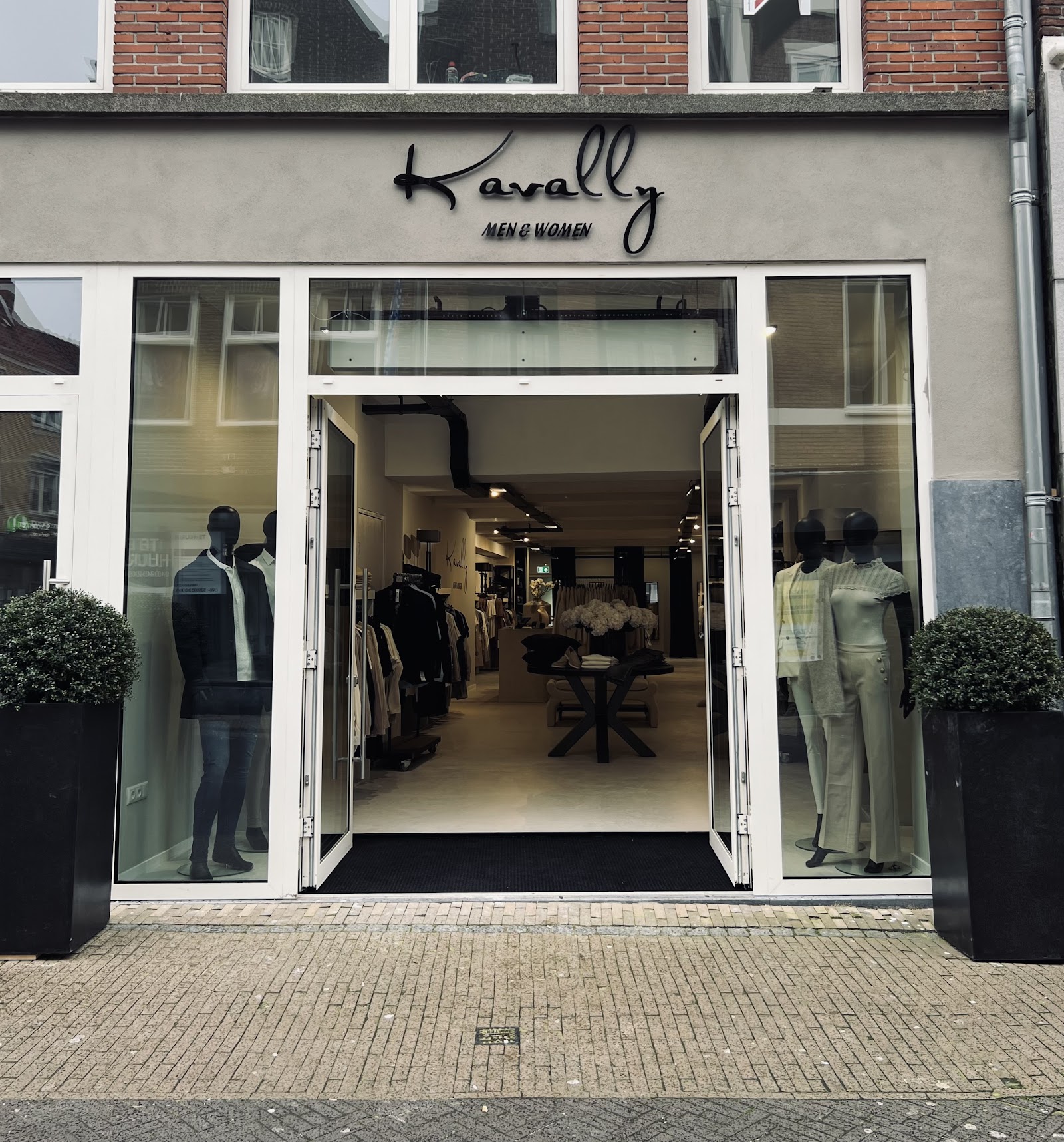 Kavally Men & Women in Venlo