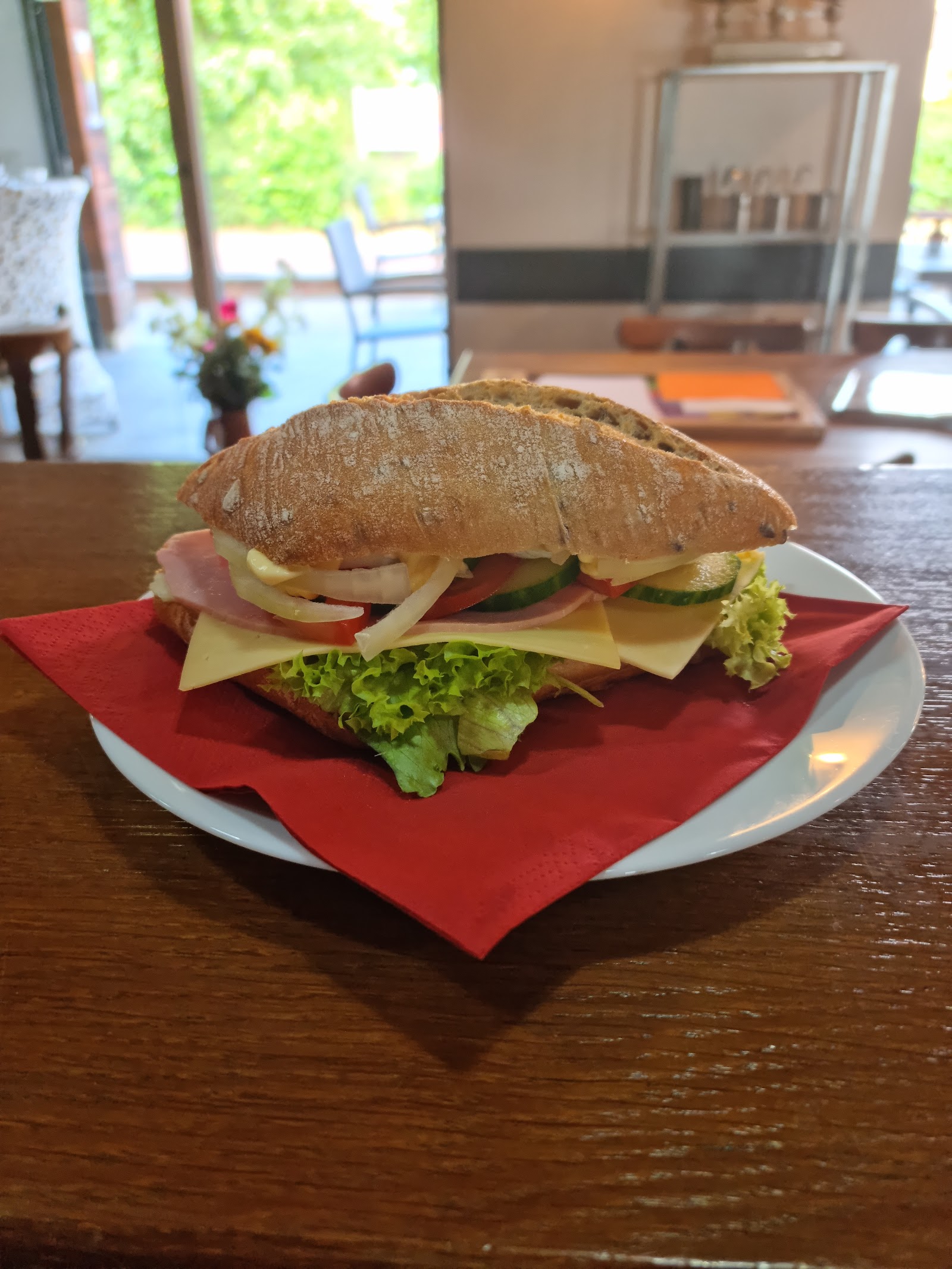 De Pitstop by Lisette in Roosteren — café