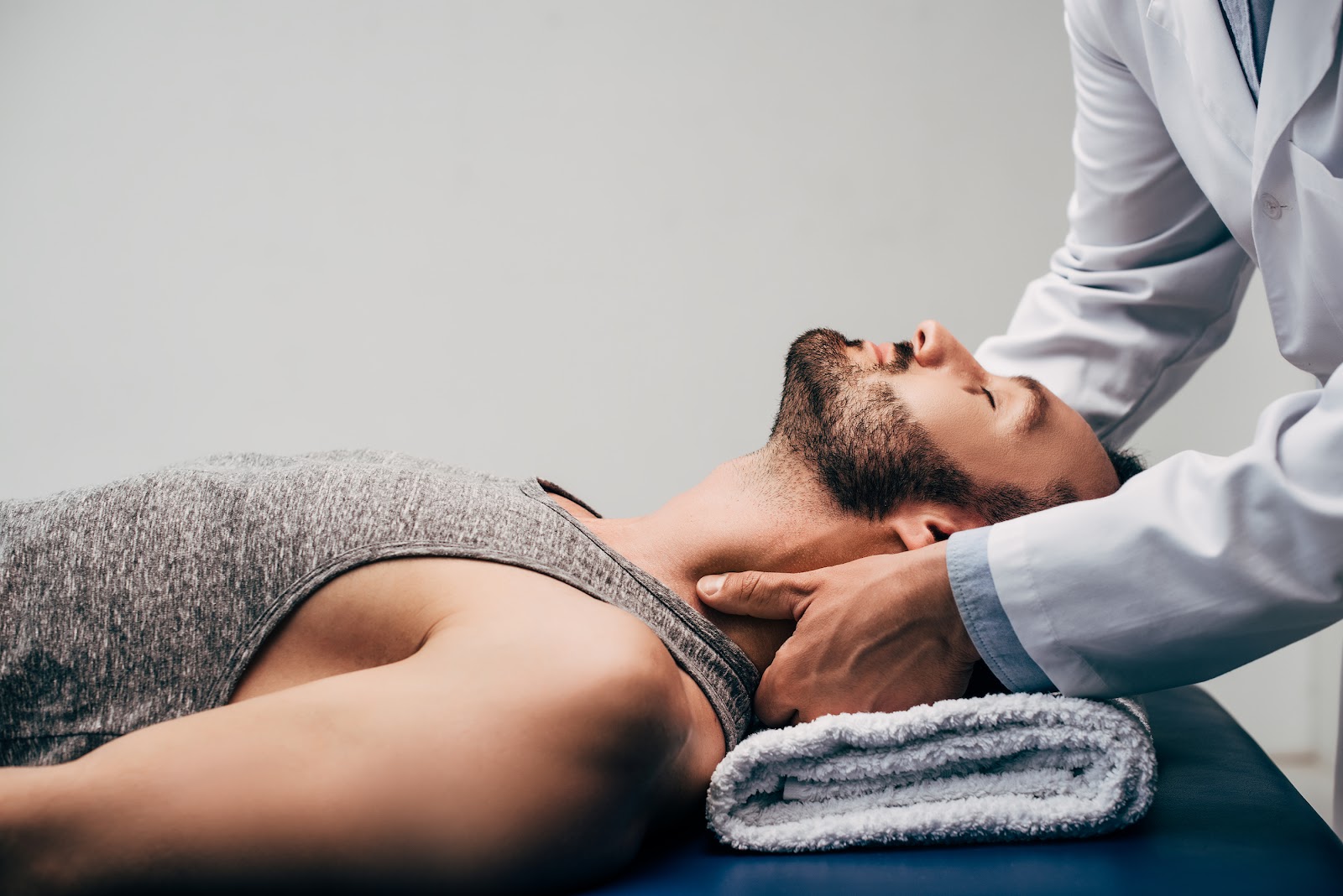 Massage behandeling & Cursus - Kopos in Haelen