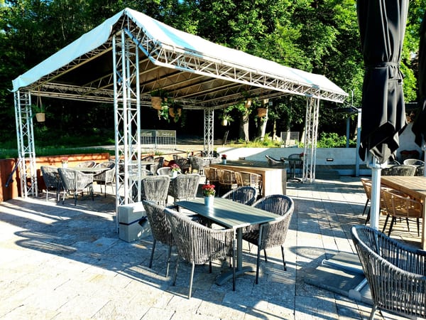 Giraffe Lodge in eten