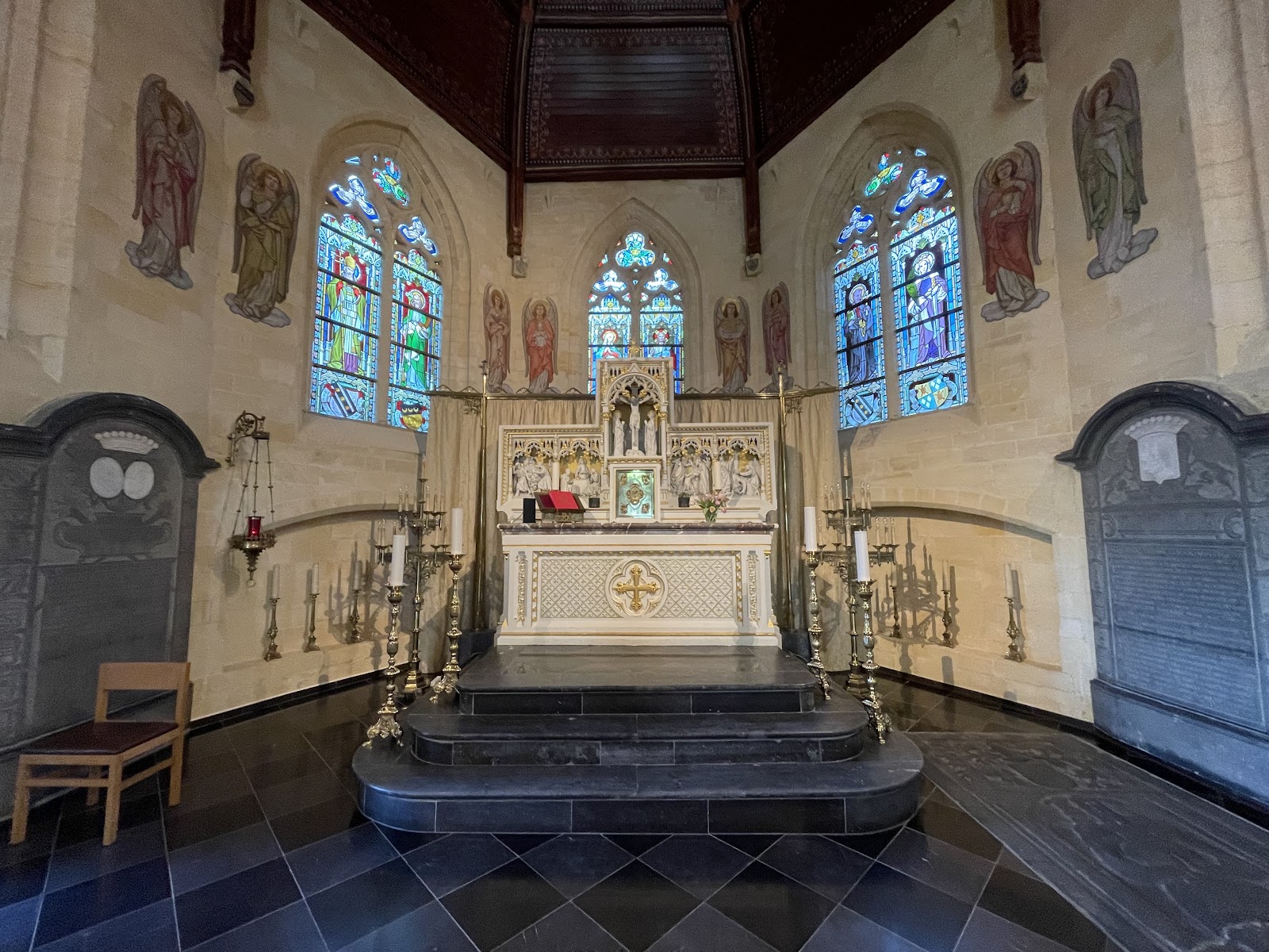 Sint-Vincentiuskerk in Heusden-Zolder