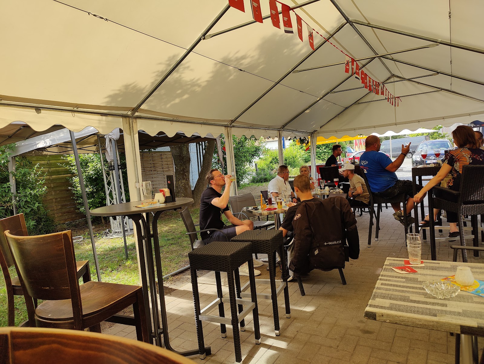 La Case Départ in Bassenge — café