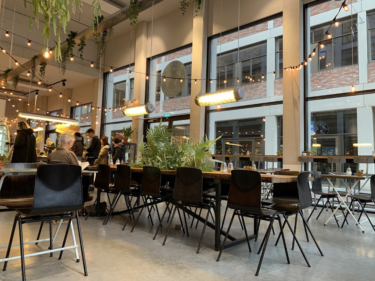Coffee Mundo The Library in Sittard — café