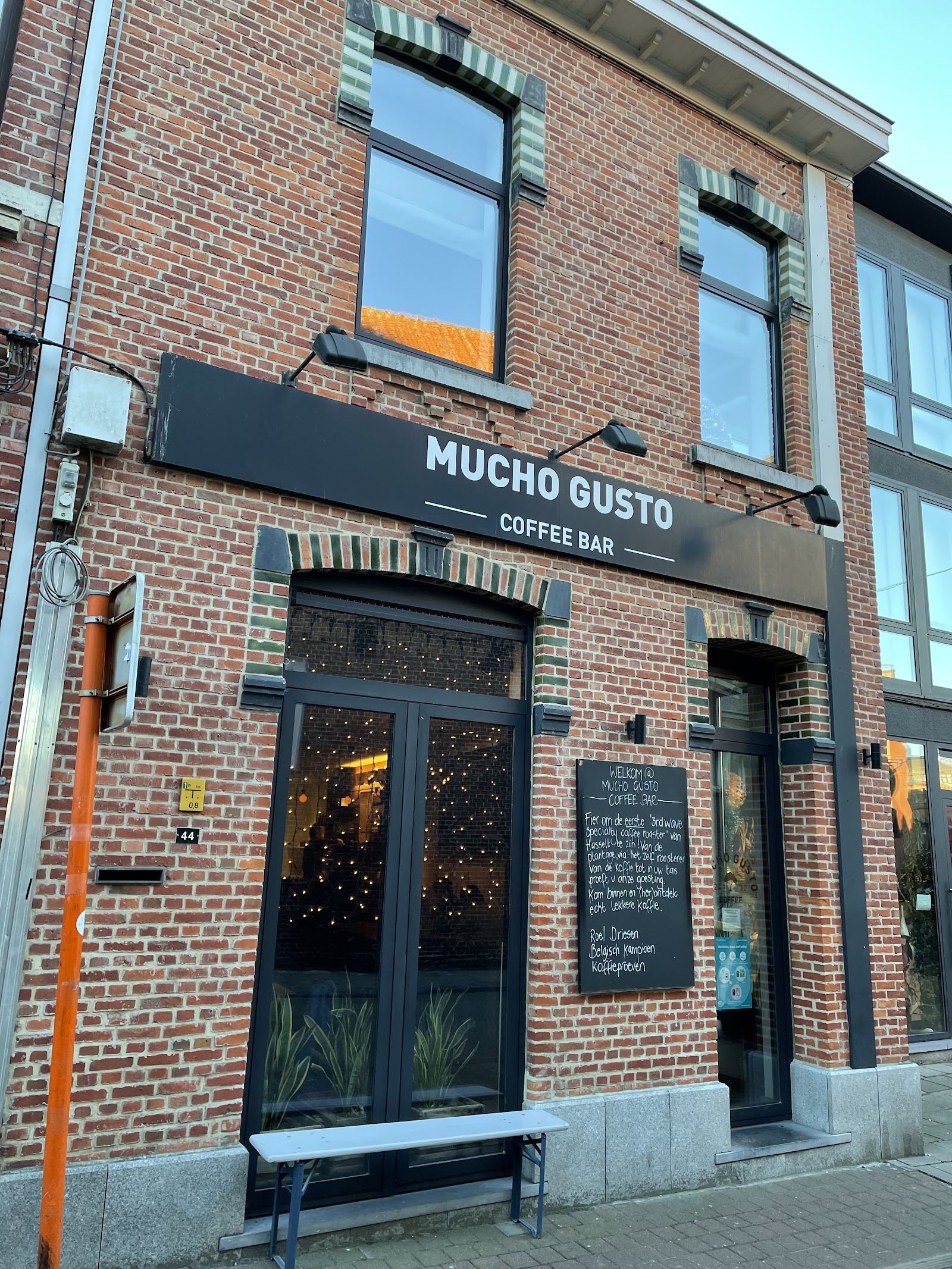 Mucho Gusto Coffee in Hasselt — café
