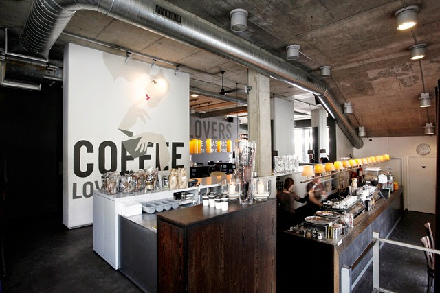 Coffeelovers Plein 1992 in Maastricht — café