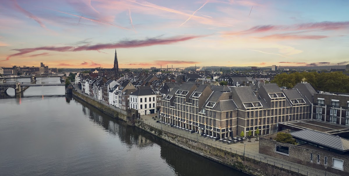 Crowne Plaza Maastricht, an IHG Hotel in Maastricht — hotel
