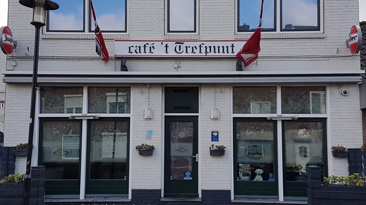 Café 't Trefpunt in Elsloo — bar