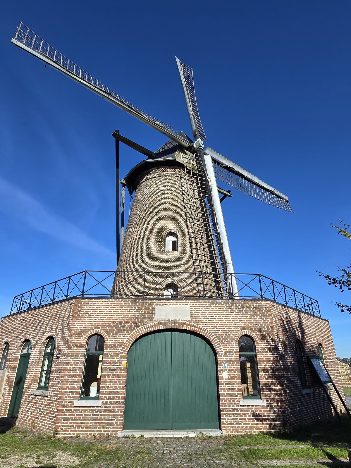 Windmolen “De Hoop” in Dilsen-Stokkem — attractie