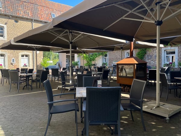 Hoeve-Serre-Terras De Laethof in Eten & drinken