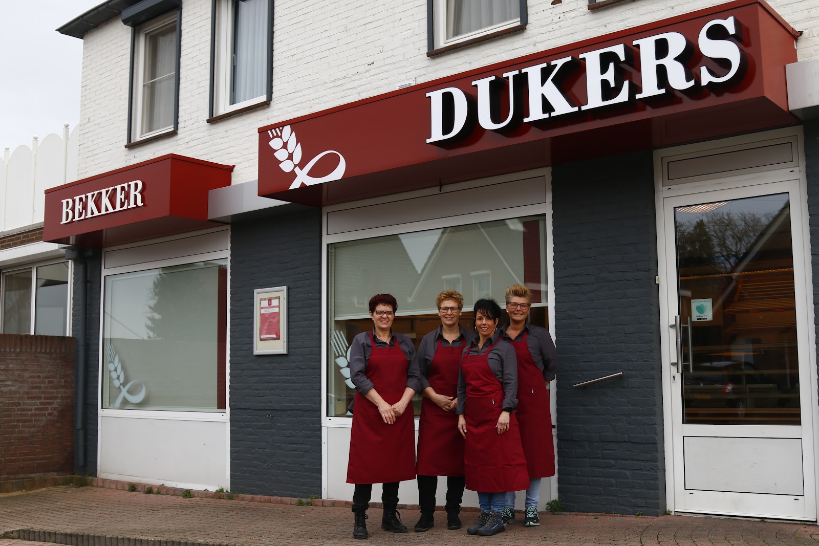 Bekker Dukers Linne in Linne — bakkerij