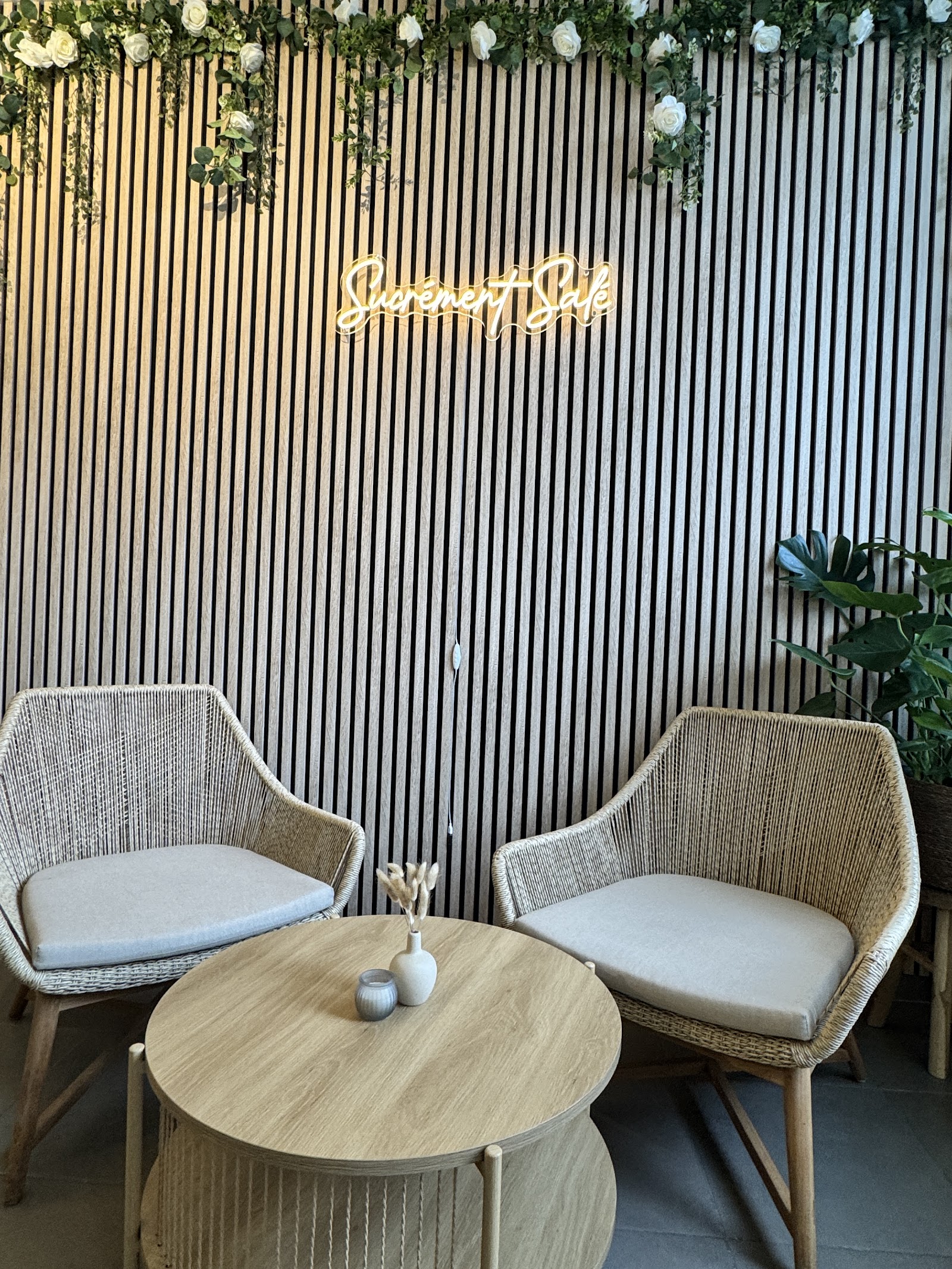 Sucrément Salé in Visé — café