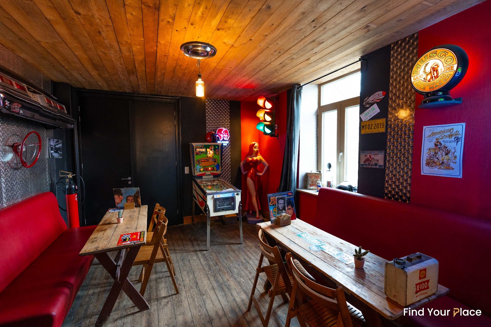 M&T Bar Retro in Plombières — bar