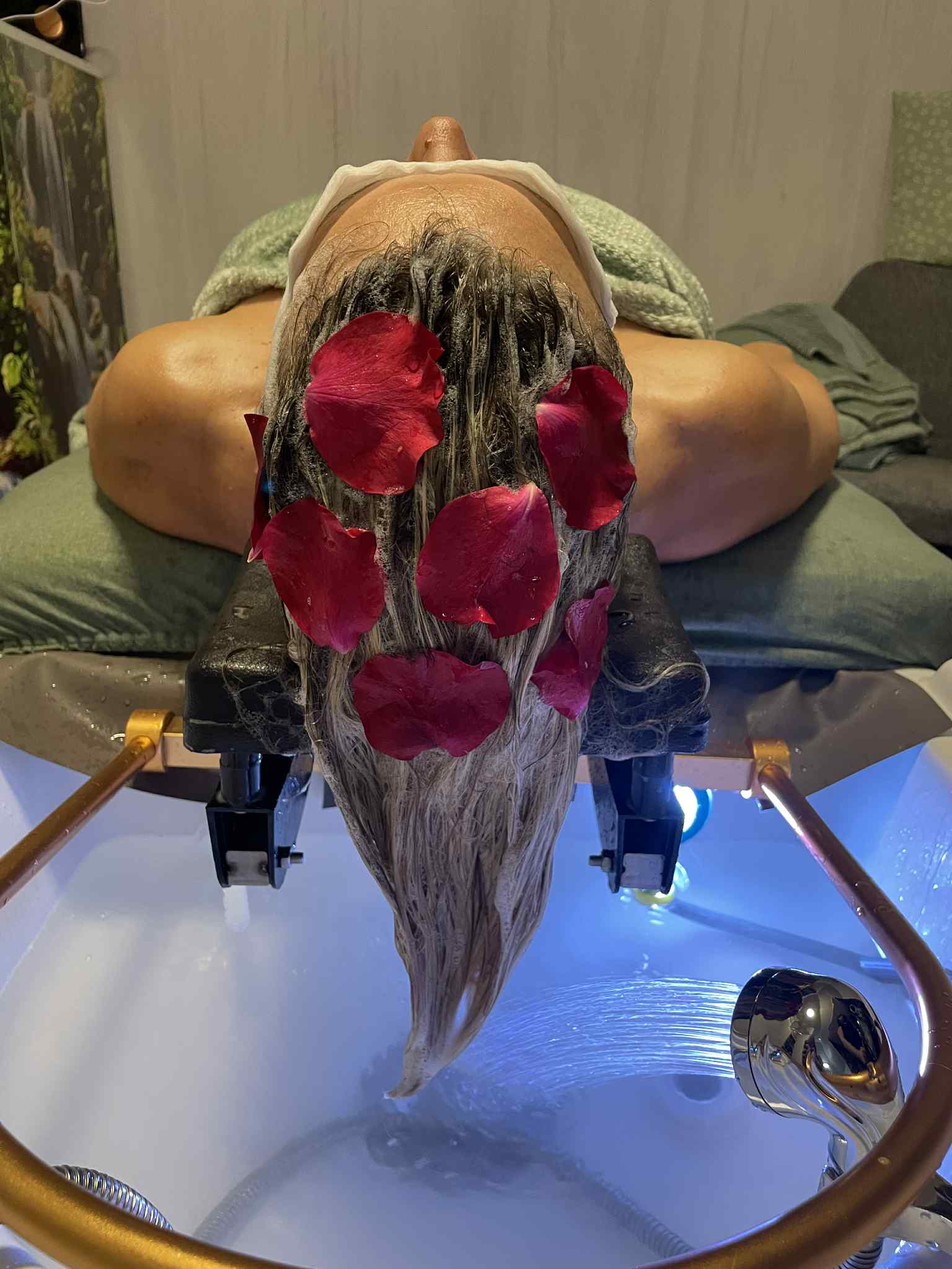 Beautiful Dawn Japanese Head Spa,Kruiden stempel massage en Chinese hoofd-, nek- en schoudermassage in Bree
