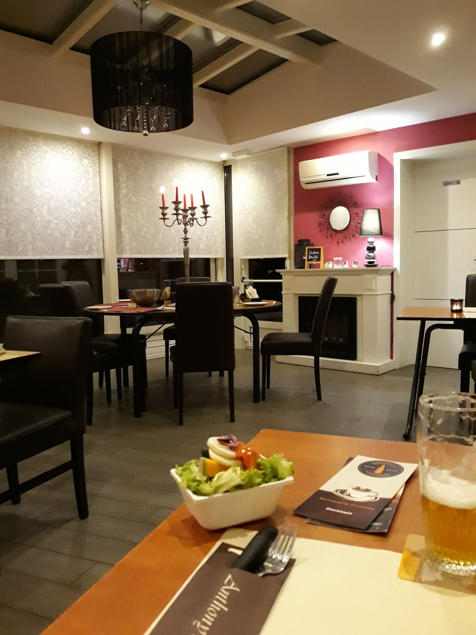 Anthony's Taverne in Tongeren — restaurant