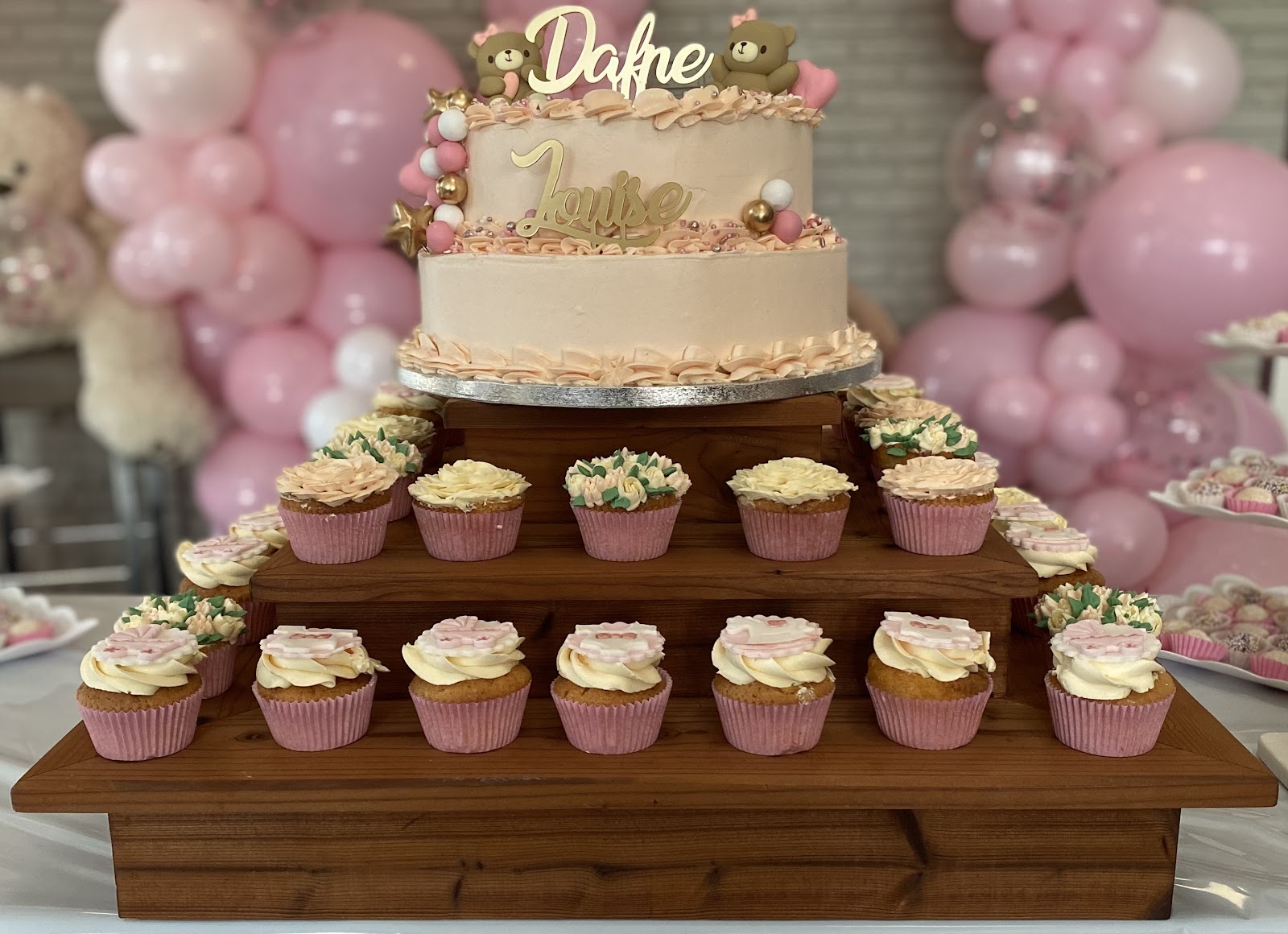 Cakes by Chintia in Maasmechelen — bakkerij