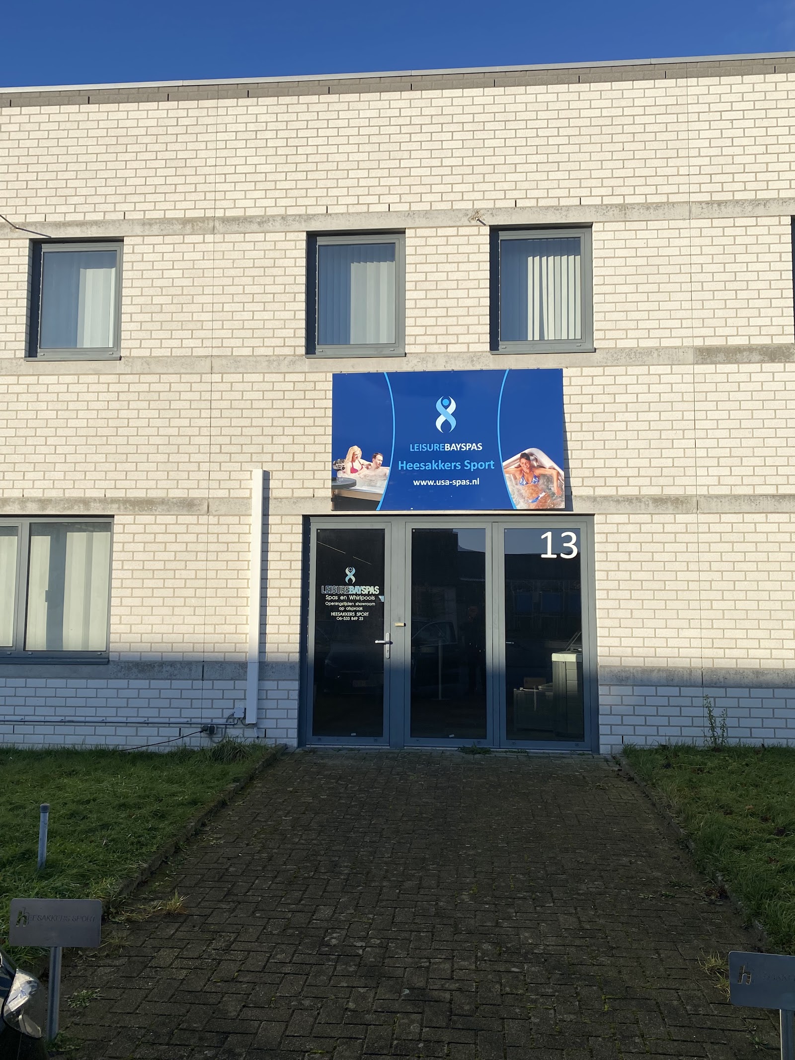LeisurebaySpas Europe in Baarlo